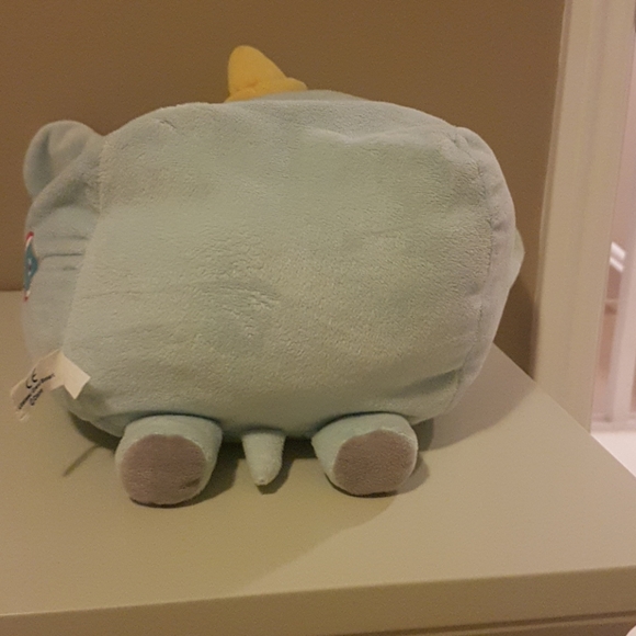 Disney Dumbo Plush 14.5inch - Picture 4 of 8